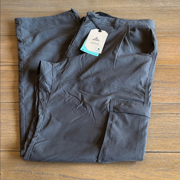 Prana Men's Zion ll Stretch Charcoal Cargo Pants. NWT Size 33x32 - Picture 9 of 13